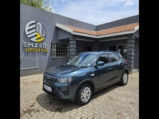 2022 MAHINDRA XUV300  