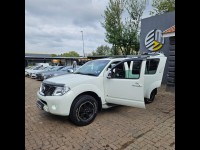 2013 NISSAN PATHFINDER 4.0 V6 LE A/T (L32) 