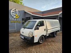 2006 KIA K 2700 WORKHORSE P/U S/C 
