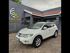 2010 NISSAN MURANO  