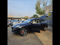 2011 PORSCHE CAYENNE TURBO TIPTRONIC (E2) 