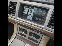 2015 JAGUAR XF 2.2 D LUXURY 