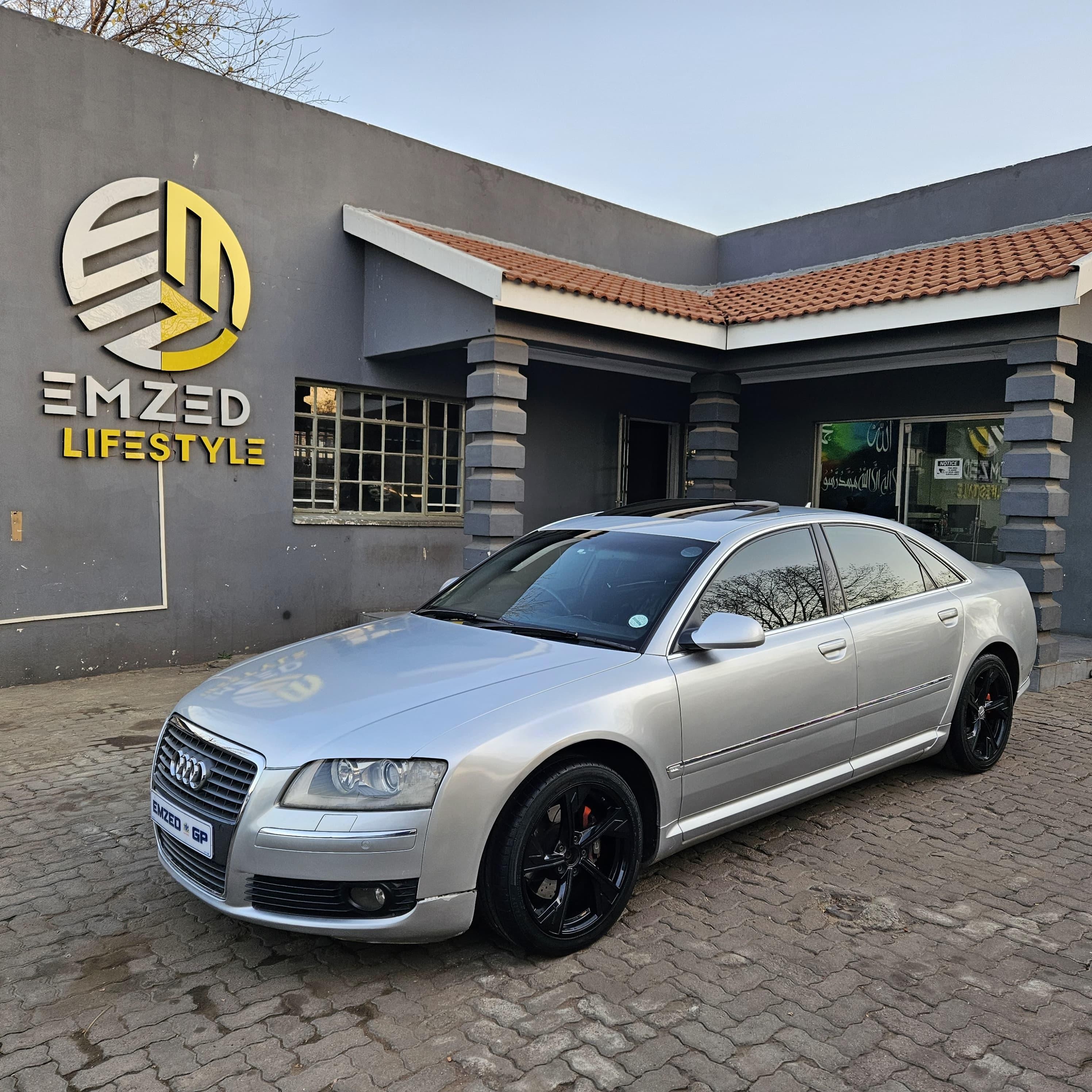 Main Vehicle Image