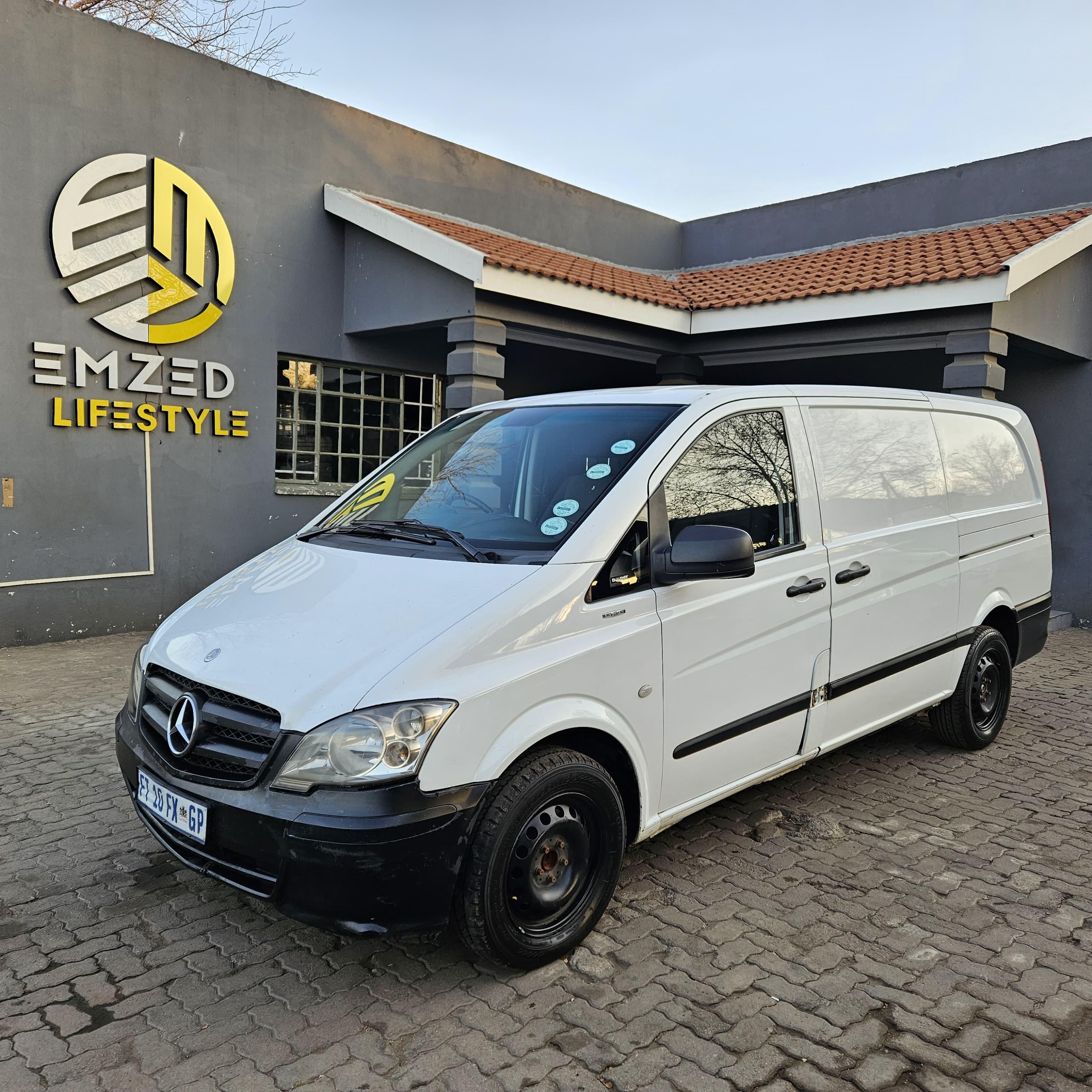 Main Vehicle Image