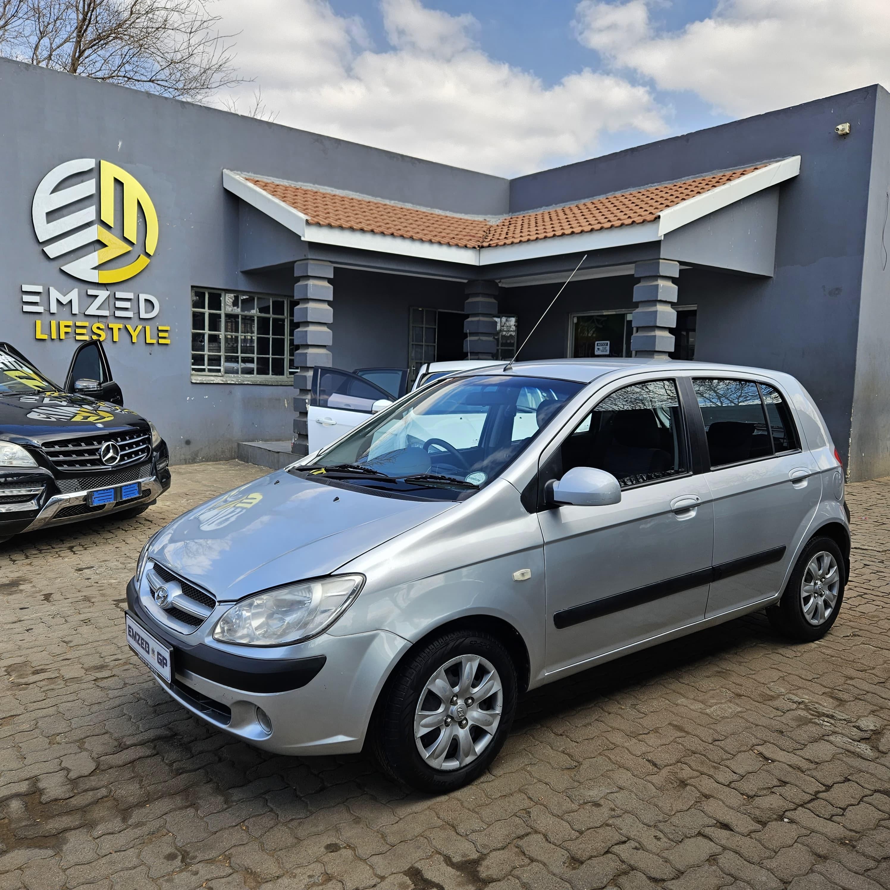 Main Vehicle Image