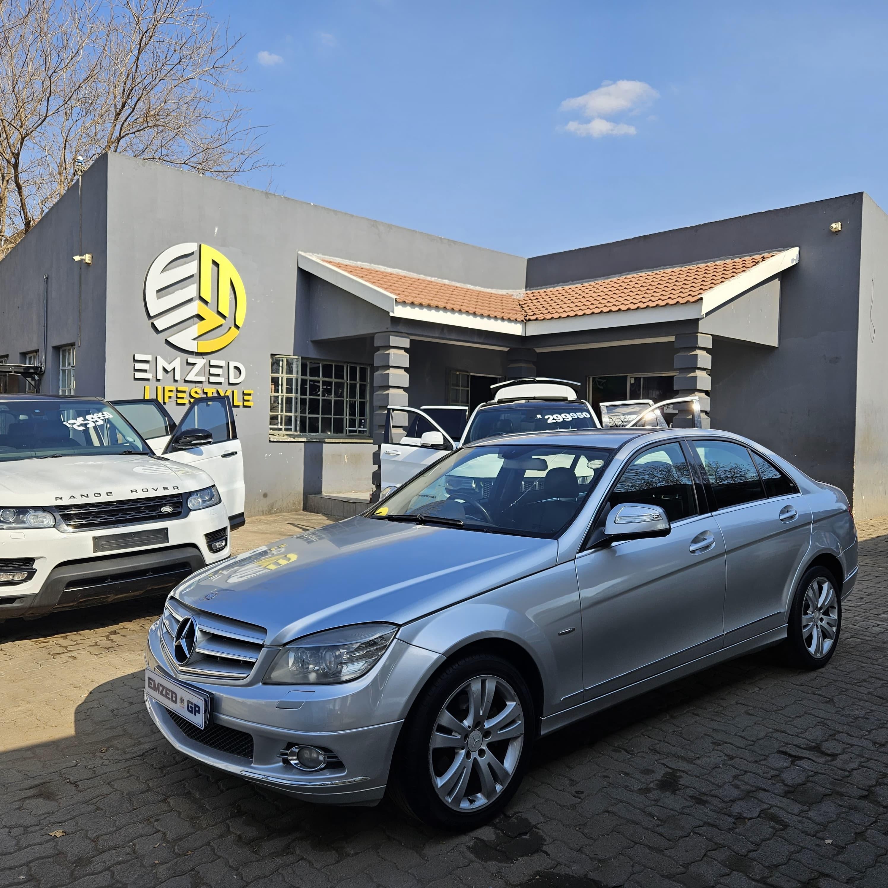Main Vehicle Image