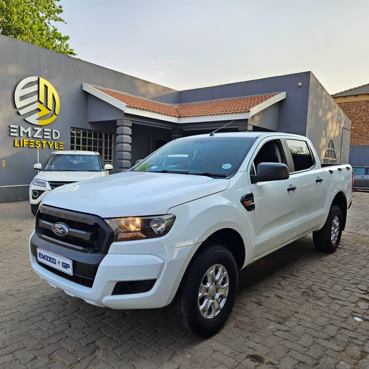 Main Vehicle Image