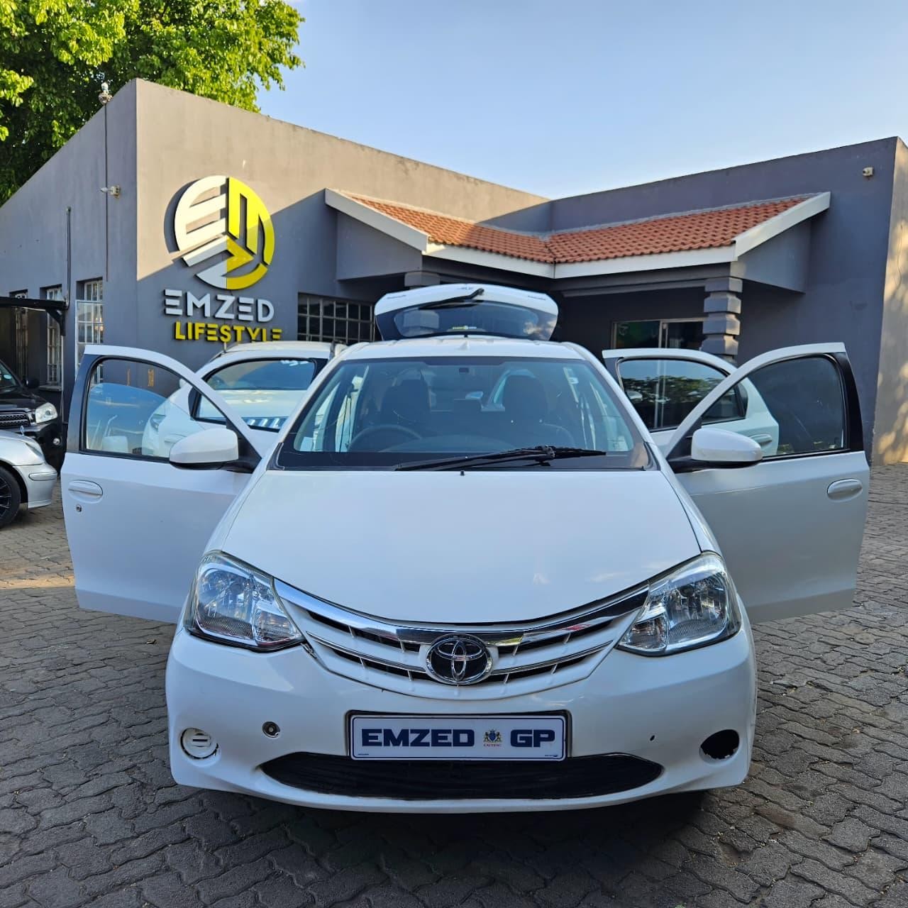 Main Vehicle Image