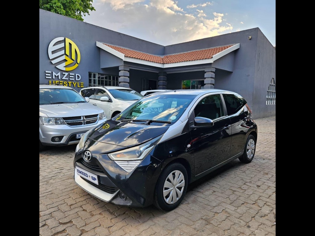 2019 TOYOTA AYGO 1.0  X-PLAY (5DR)