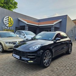 2015 PORSCHE MACAN TURBO 