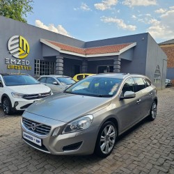 2012 VOLVO V60 T4 EXCEL 