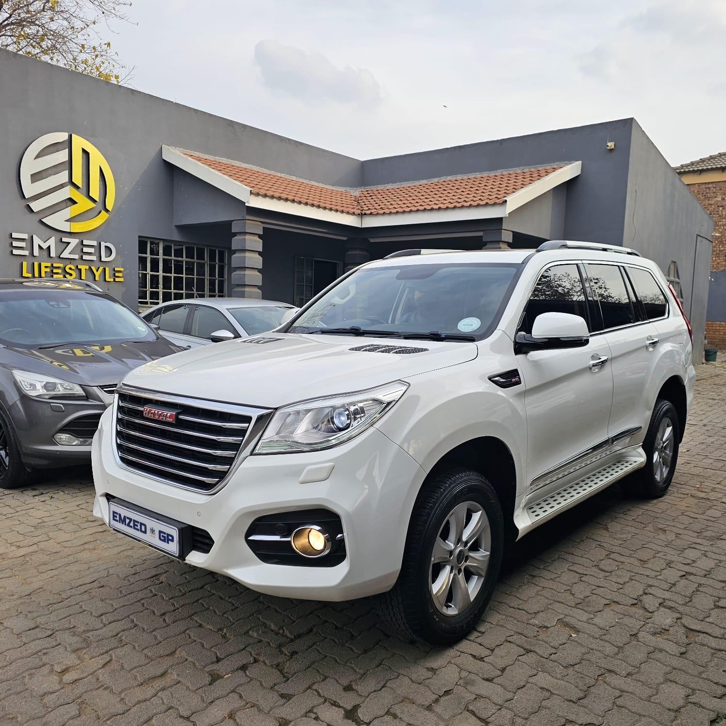 Main Vehicle Image